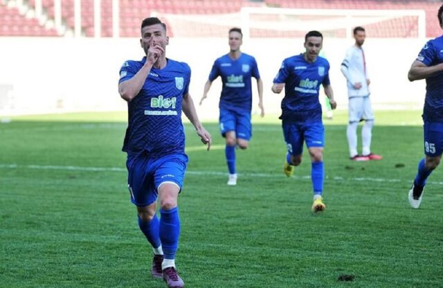 keri iraklis larisas
