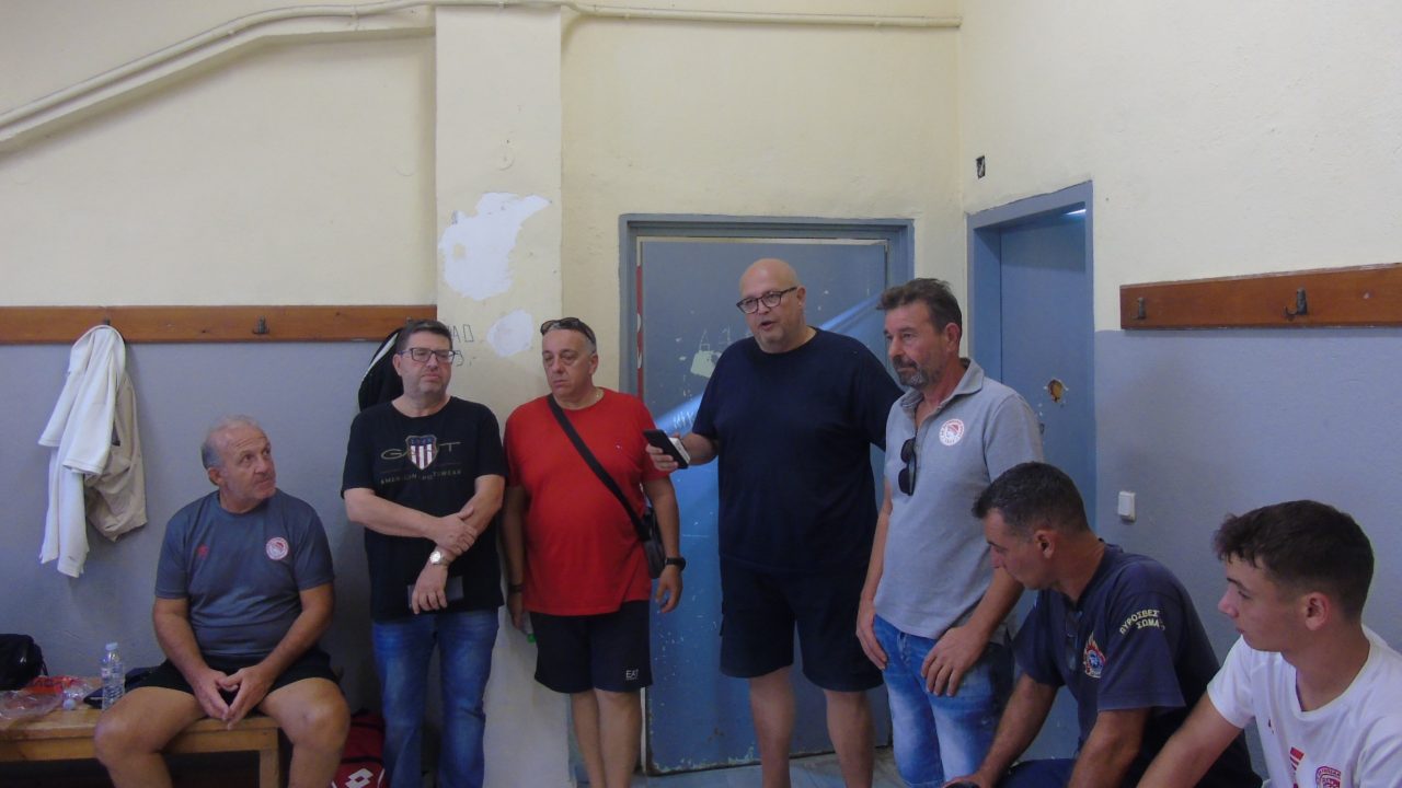 Μήνυμα ενότητας στον Ολυμπιακό Βόλου Β από Λασκαράκη – “Να αισθάνεστε τιμή που φοράτε τη φανέλα”