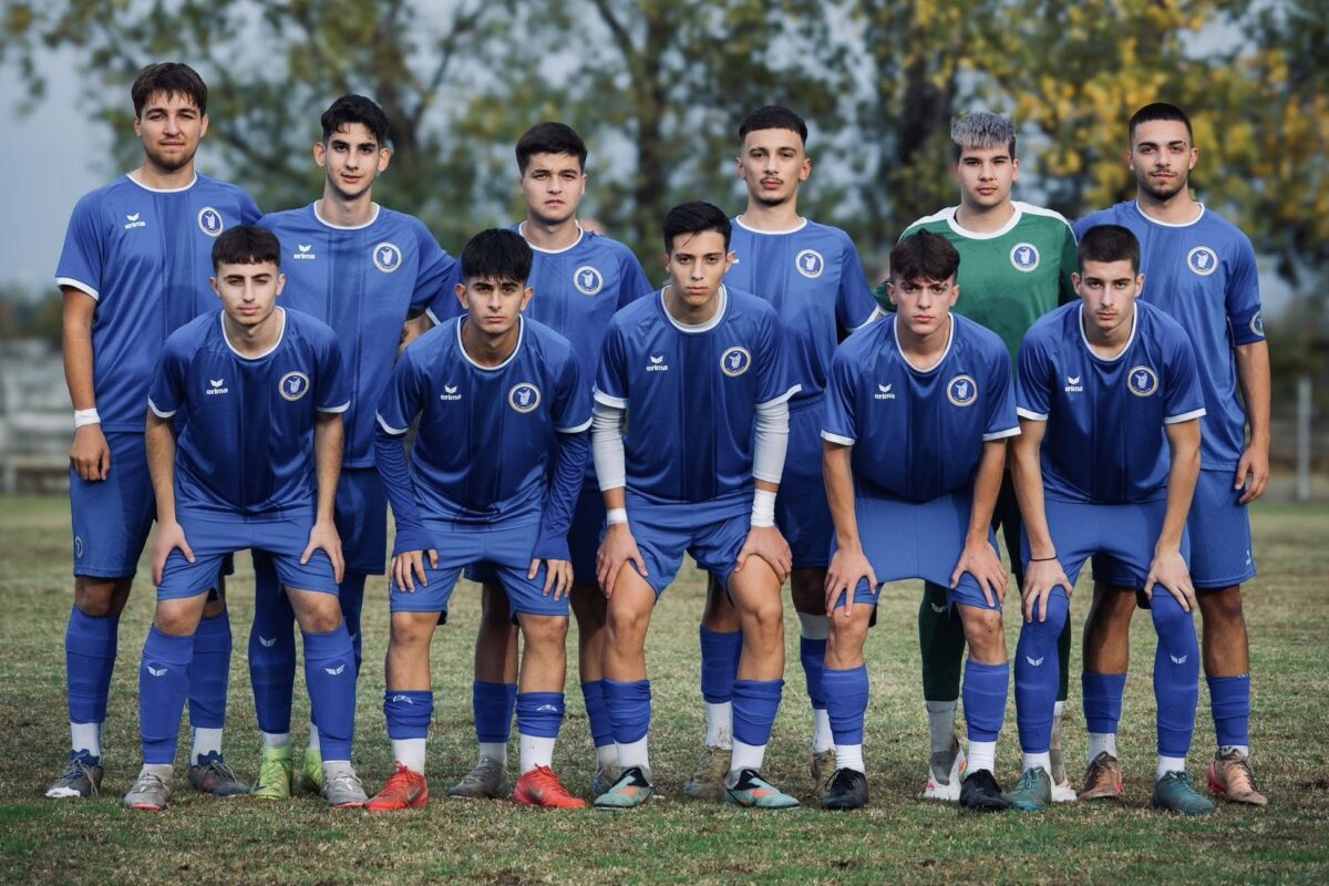 Νικηφόρα συνέχεια για την Κ19 της Νίκης Βόλου! (pic) Νικηφόρα συνέχεια για την Κ19 της Νίκης Βόλου! (pic)