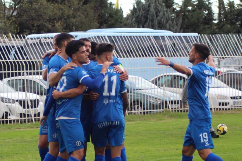 Έτσι πήρε το τρίποντο στη Χαλάστρα η Νίκη Βόλου – Δείτε τα στιγμιότυπα