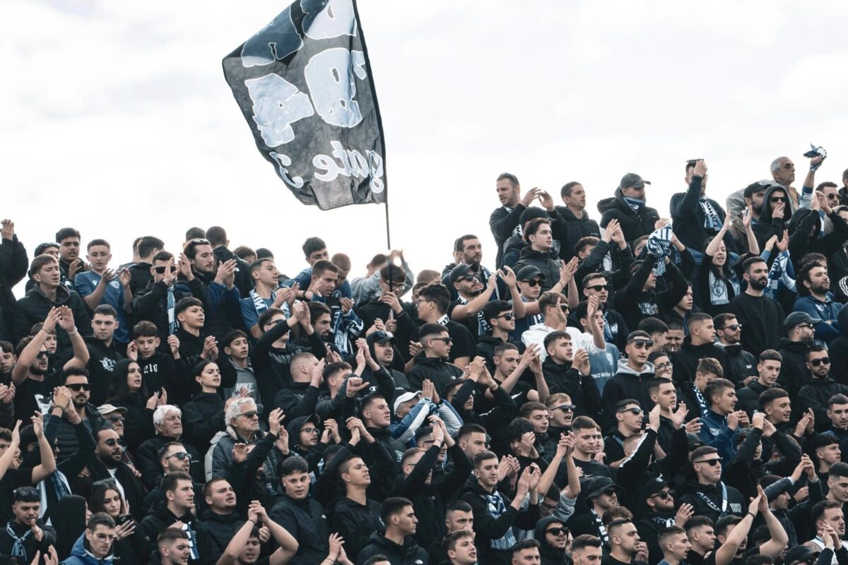 Blue Angels: «Στο τέλος εμείς θα είμαστε αυτοί που θα πανηγυρίζουμε την άνοδο»