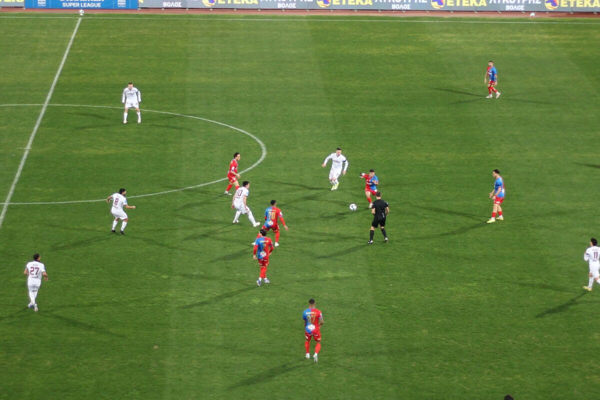 Έτσι βάφτηκε βυσσινί το ντέρμπι – Τα στιγμιότυπα του Βόλος – ΑΕΛ (vid) Έτσι βάφτηκε βυσσινί το ντέρμπι – Τα στιγμιότυπα του Βόλος – ΑΕΛ (vid)