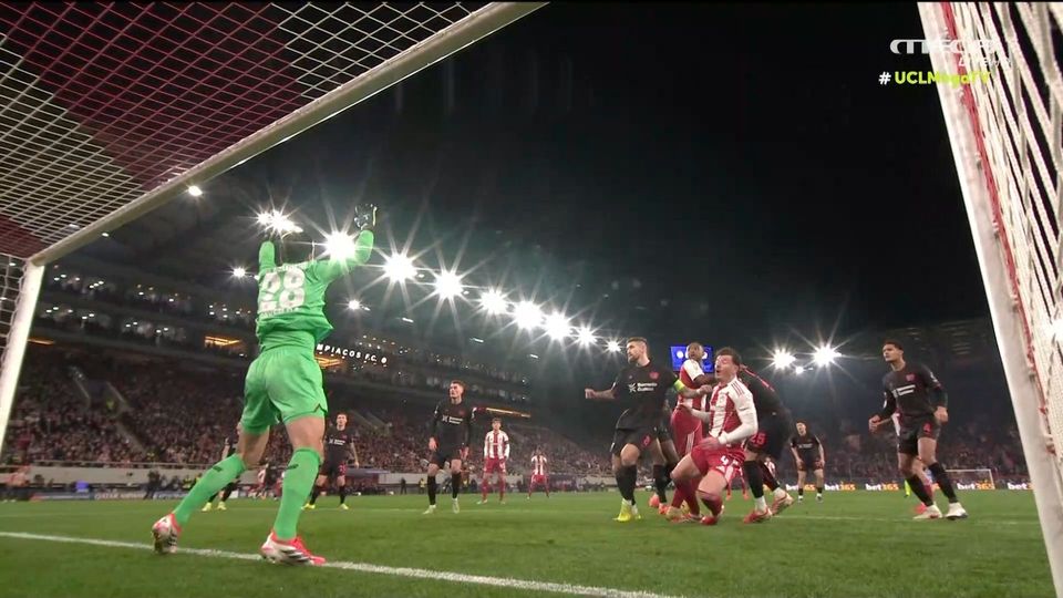 «Σβήνει» το όνειρο του Ολυμπιακού – Ήττα από τη Λεβερκούζεν