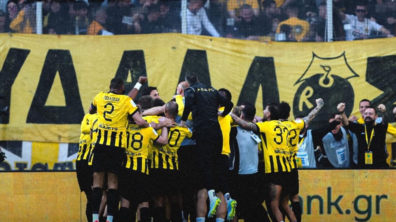 Διέλυσε τον ΠΑΟΚ και «αγκαλιάζει» το πρωτάθλημα η ΑΕΚ