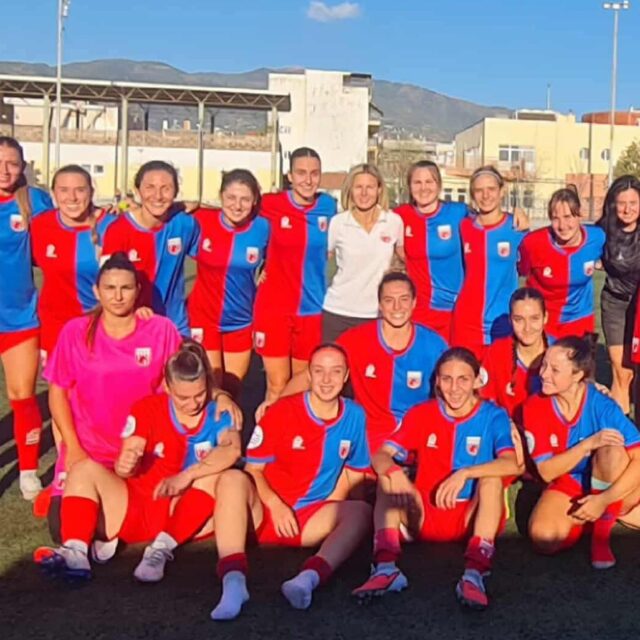 Ισόπαλος με ΑΕΚ ο Βόλος ΝΠΣ, βαθμό στα Τρίκαλα ο Βόλος 2004 – Πρωταθλητής ο ΠΑΟΚ