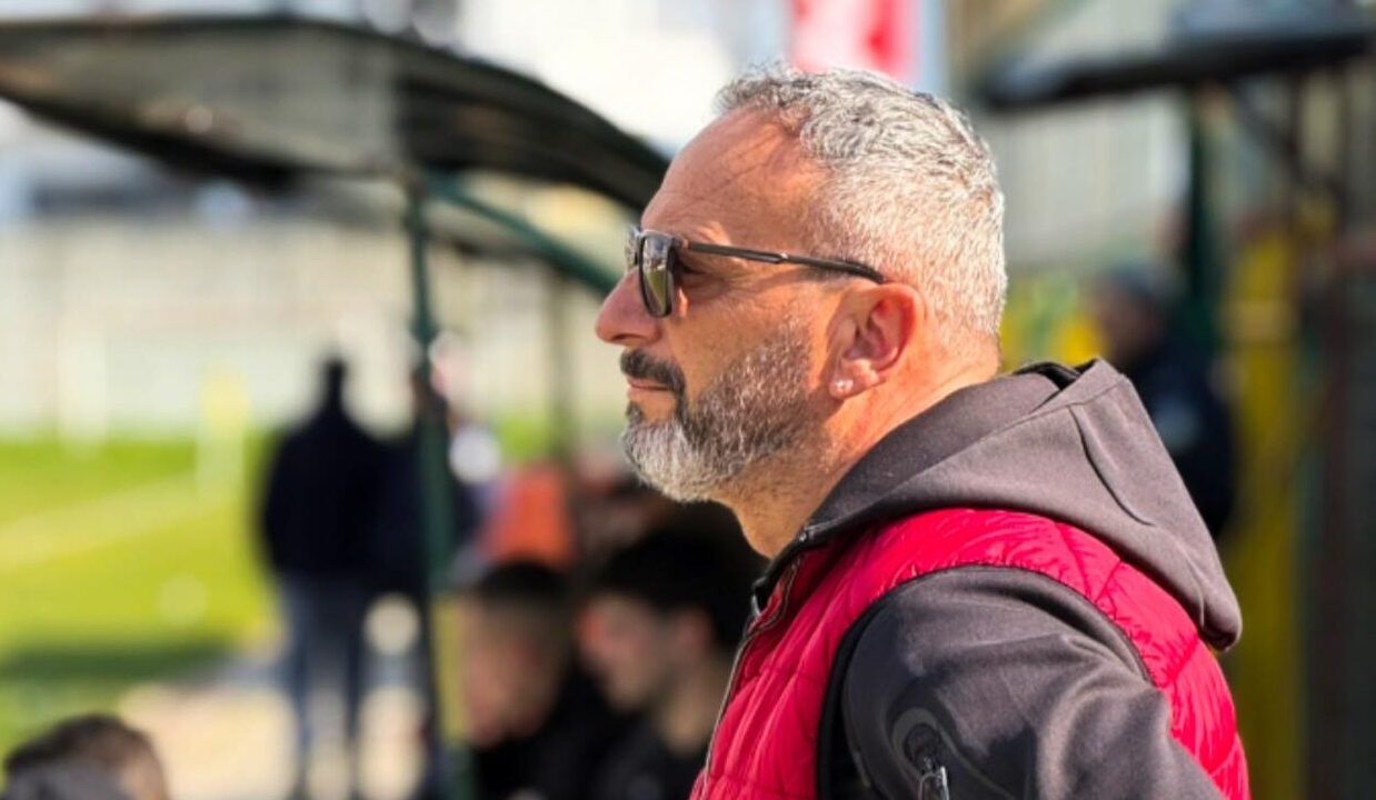 Γκλαβίνης: «Υπήρξε προσέγγιση να αναλάβω τον Ολυμπιακό Βόλου» – Η αποκάλυψη για Παπαδημητρίου