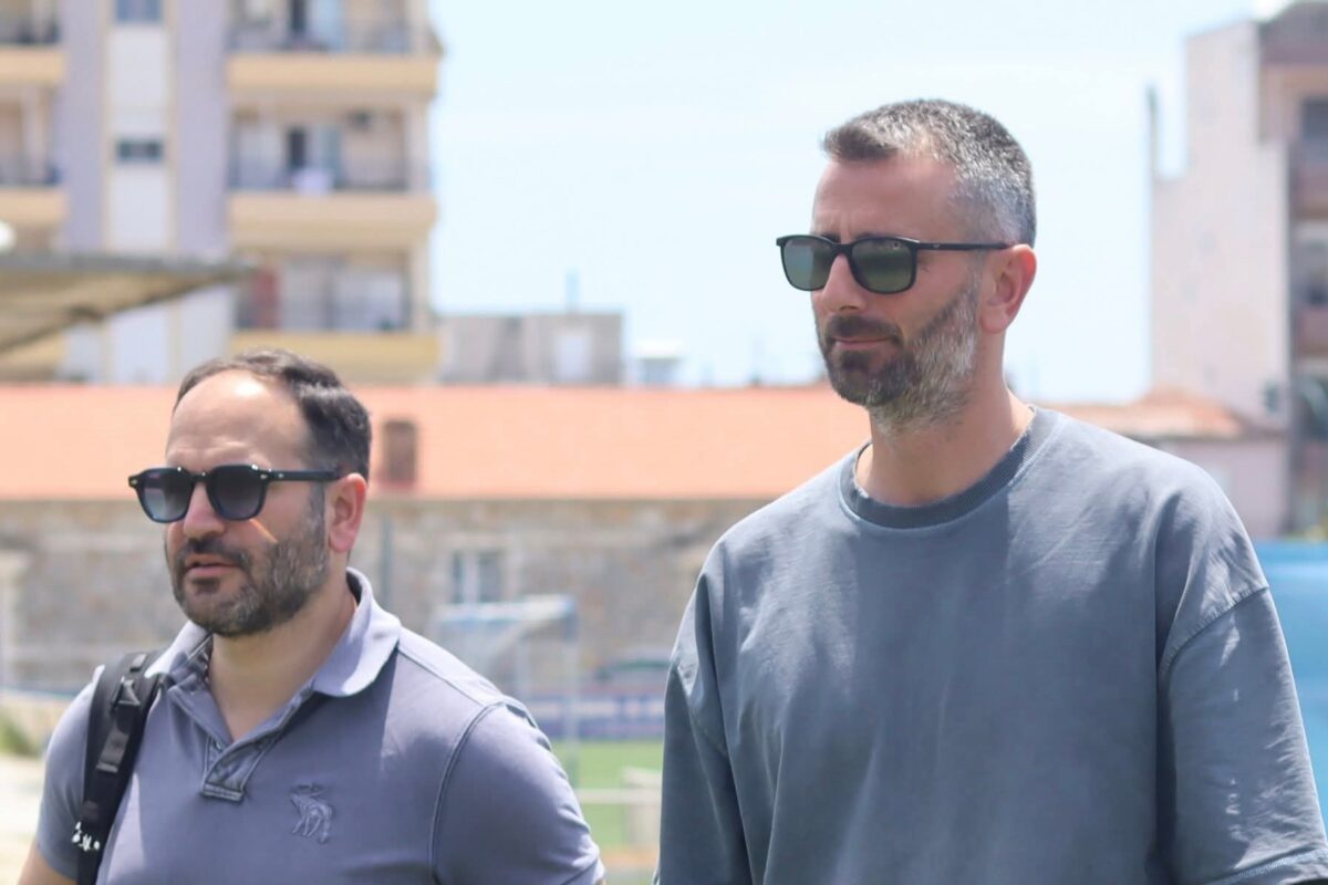 Στο «Παντελής Μαγουλάς» Μαλεζάς και Παπακωνσταντίνου Στο «Παντελής Μαγουλάς» Μαλεζάς και Παπακωνσταντίνου