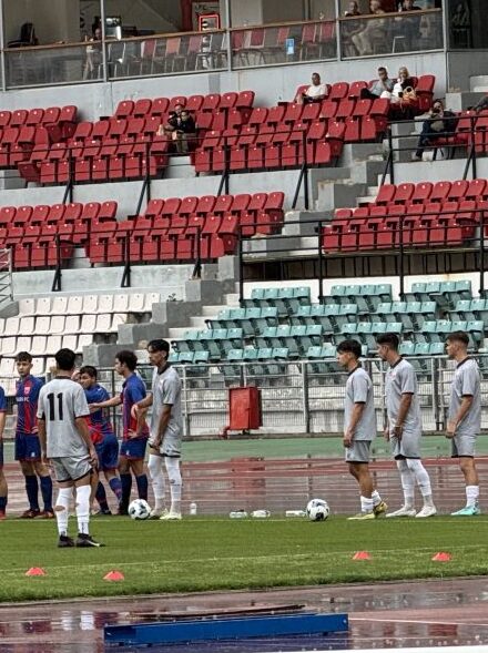 Περισσότεροι από 200 νεαροί ποδοσφαιριστές στα δοκιμαστικά του Βόλου (pic)