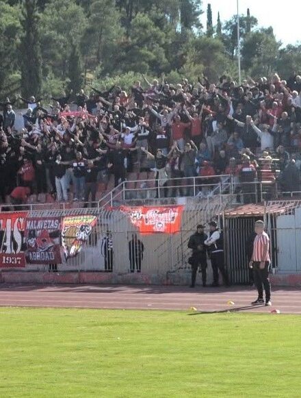 Ολυμπιακός Βόλου: Η ξεχωριστή αφιέρωση σε Σιώρο – Το μήνυμα των οργανωμένων (pic)